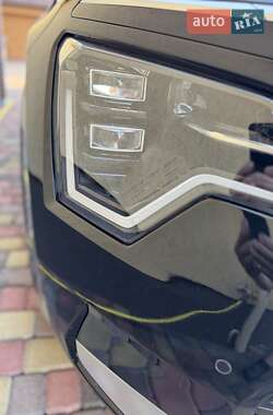 Позашляховик / Кросовер Kia Niro 2023 в 