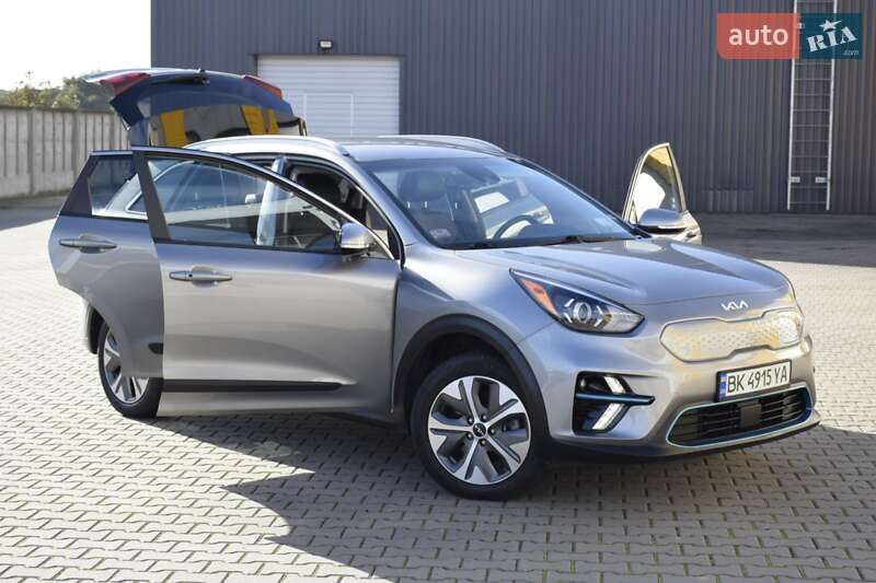 Внедорожник / Кроссовер Kia Niro 2022 в Ровно