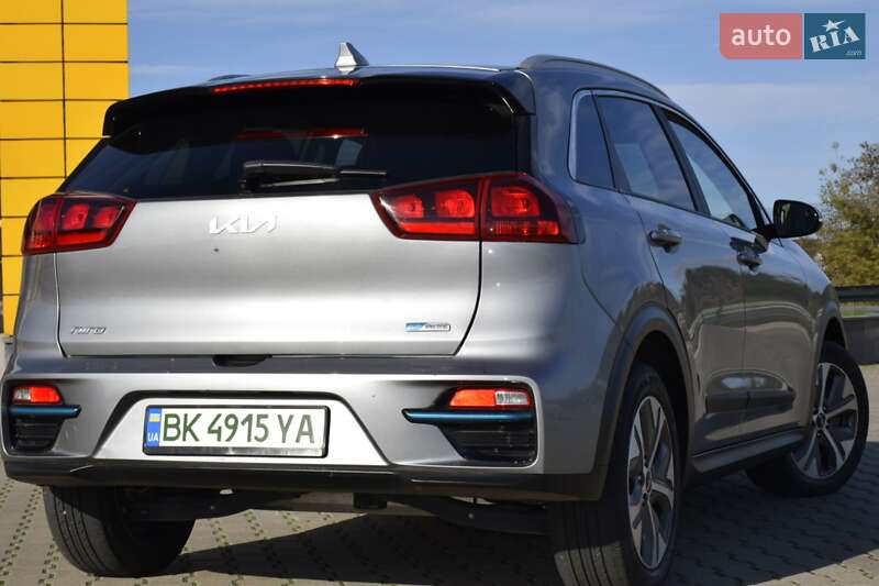 Внедорожник / Кроссовер Kia Niro 2022 в Ровно