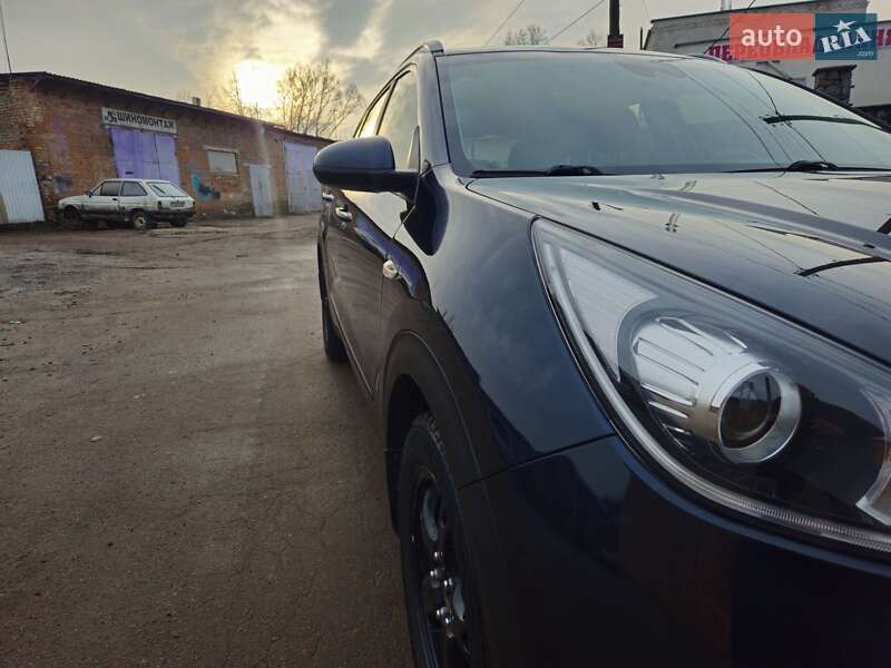 Позашляховик / Кросовер Kia Niro 2016 в Бердичеві