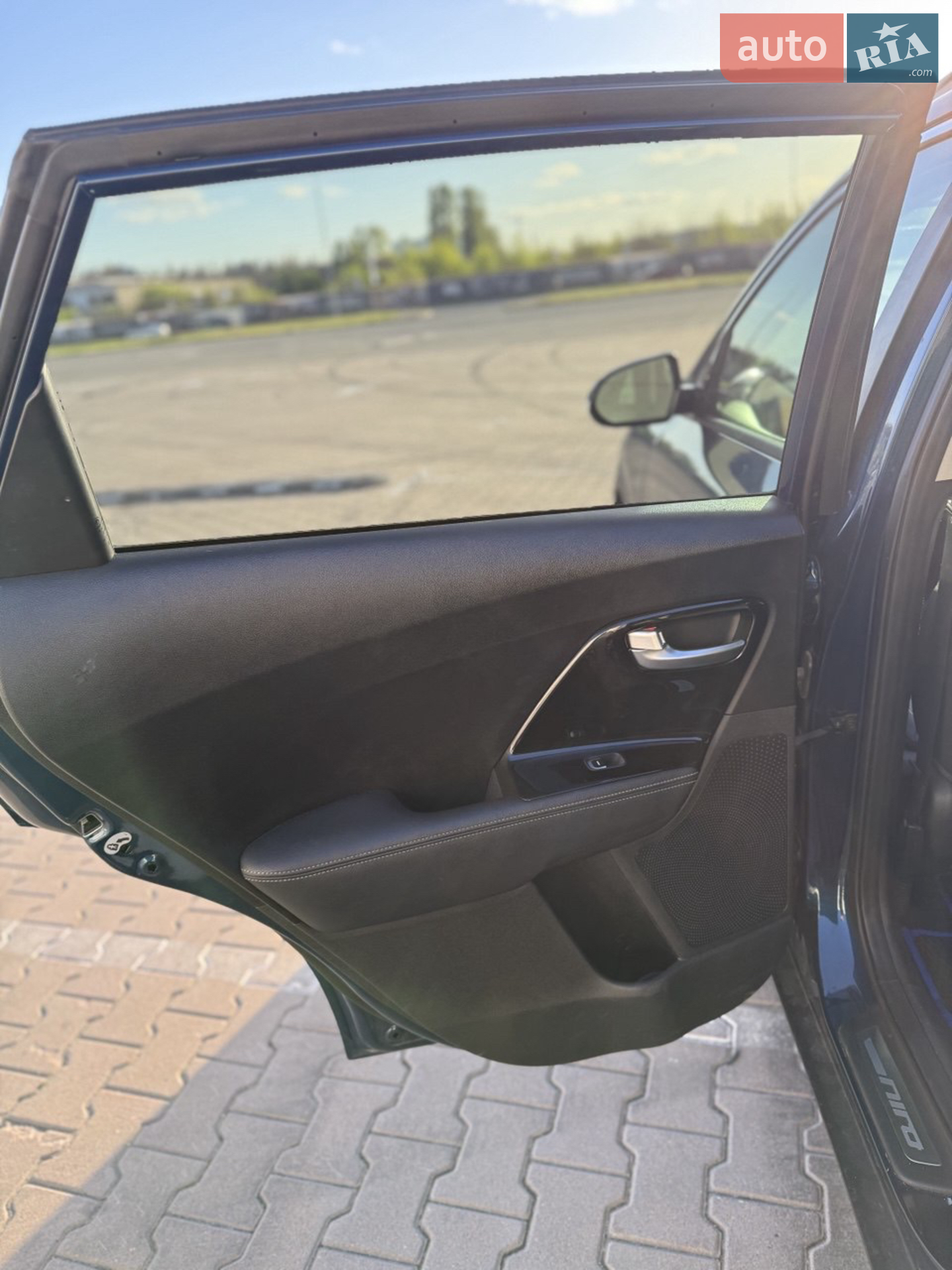 2017 Kia Niro - мініатюра 24