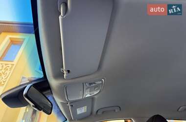 Позашляховик / Кросовер Kia Niro 2021 в 