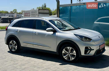 Позашляховик / Кросовер Kia Niro 2021 в 