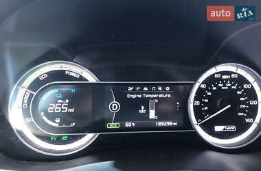 Внедорожник / Кроссовер Kia Niro 2018 в 