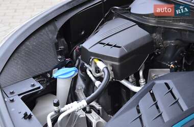 Позашляховик / Кросовер Kia Niro 2021 в 