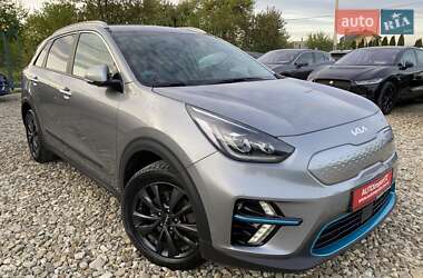 Внедорожник / Кроссовер Kia Niro 2021 в 