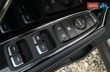 Внедорожник / Кроссовер Kia Niro 2021 в 