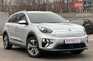 Позашляховик / Кросовер Kia Niro 2019 в 