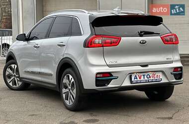 Позашляховик / Кросовер Kia Niro 2019 в 