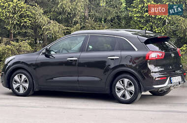 Внедорожник / Кроссовер Kia Niro 2018 в 