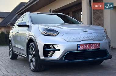 Позашляховик / Кросовер Kia Niro 2020 в 
