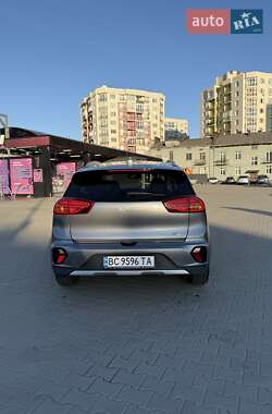 Внедорожник / Кроссовер Kia Niro 2022 в 