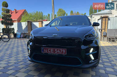 Позашляховик / Кросовер Kia Niro 2022 в 