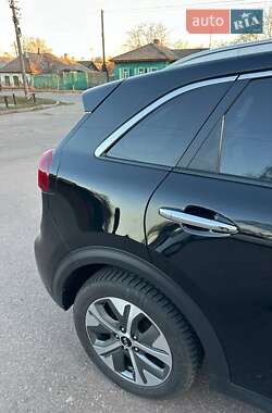 Внедорожник / Кроссовер Kia Niro 2019 в 