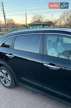 Внедорожник / Кроссовер Kia Niro 2019 в 