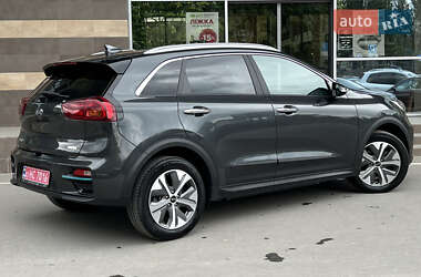 Позашляховик / Кросовер Kia Niro 2021 в 