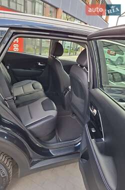 Внедорожник / Кроссовер Kia Niro 2020 в 