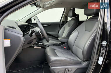 Внедорожник / Кроссовер Kia Niro 2022 в 