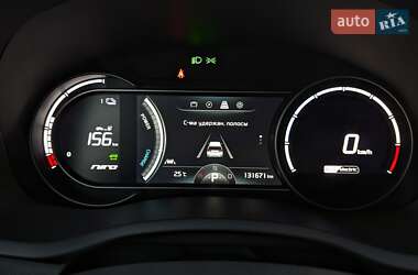 Позашляховик / Кросовер Kia Niro 2020 в 