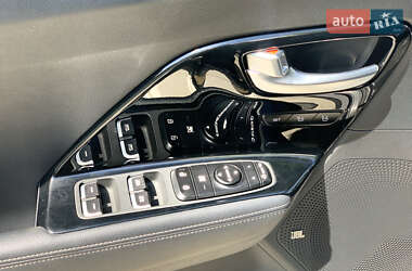 Внедорожник / Кроссовер Kia Niro 2019 в 