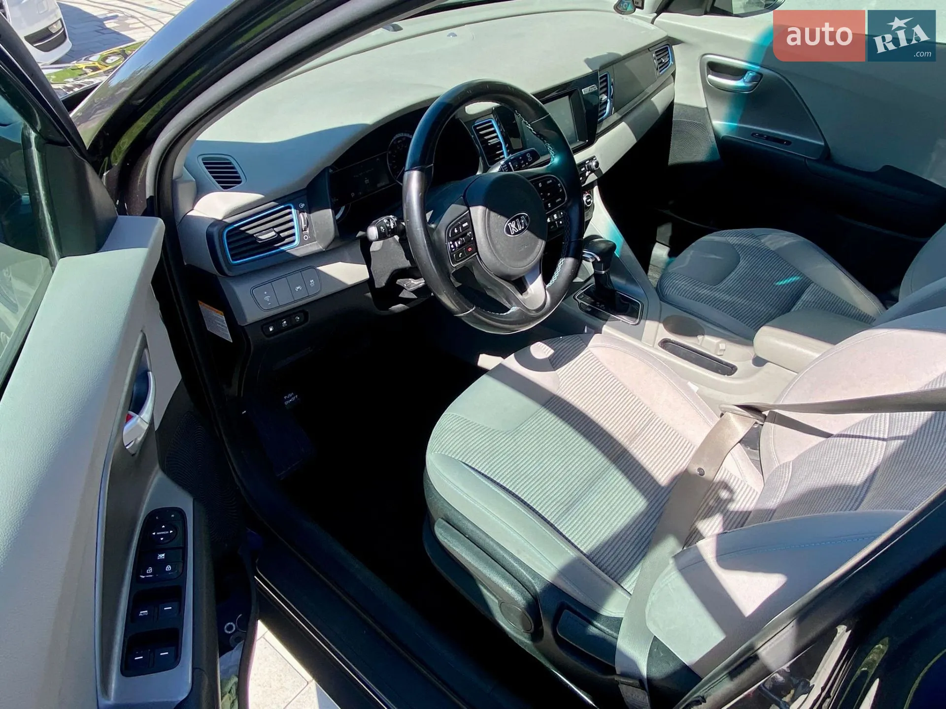 2018 Kia Niro - мініатюра 39