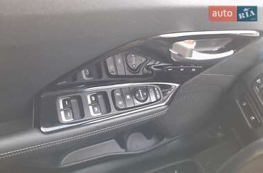 Внедорожник / Кроссовер Kia Niro 2019 в 