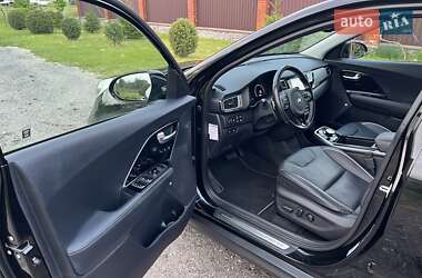 Позашляховик / Кросовер Kia Niro 2019 в 