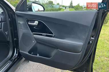 Позашляховик / Кросовер Kia Niro 2019 в 