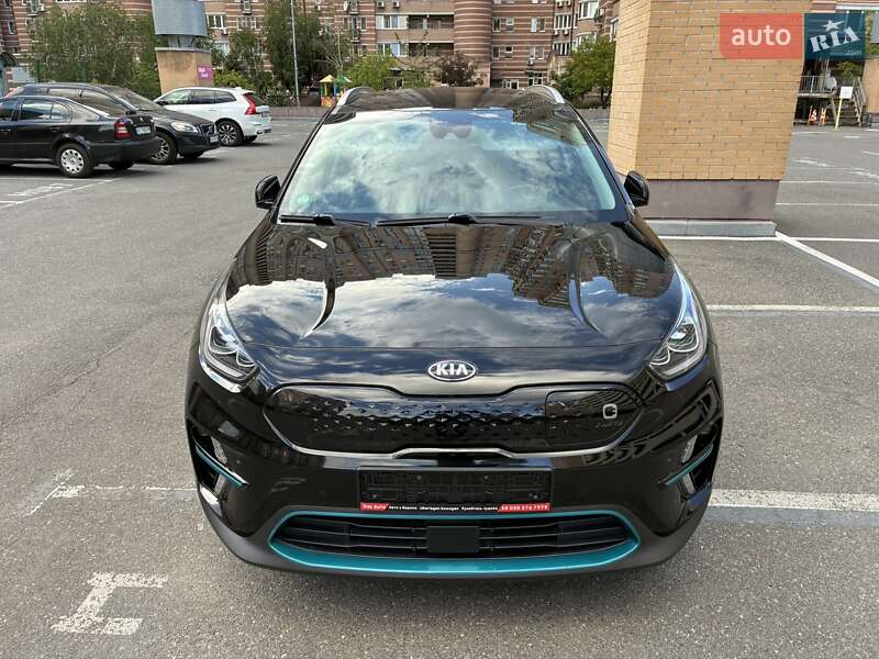 Внедорожник / Кроссовер Kia Niro 2020 в Киеве