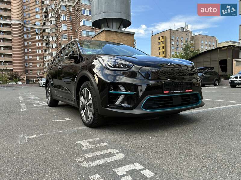 Внедорожник / Кроссовер Kia Niro 2020 в Киеве