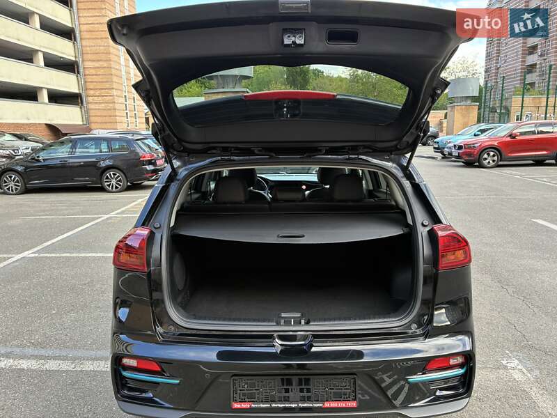 Внедорожник / Кроссовер Kia Niro 2020 в Киеве