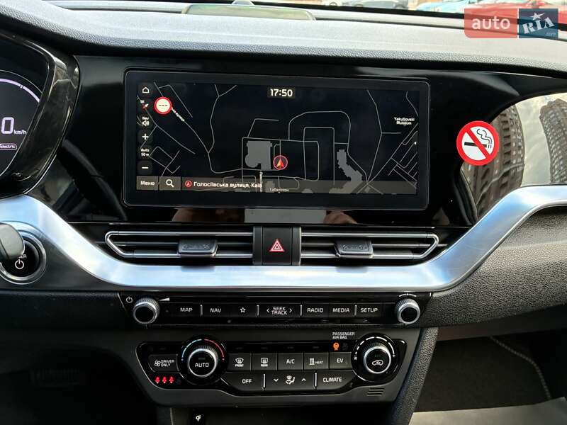Внедорожник / Кроссовер Kia Niro 2020 в Киеве
