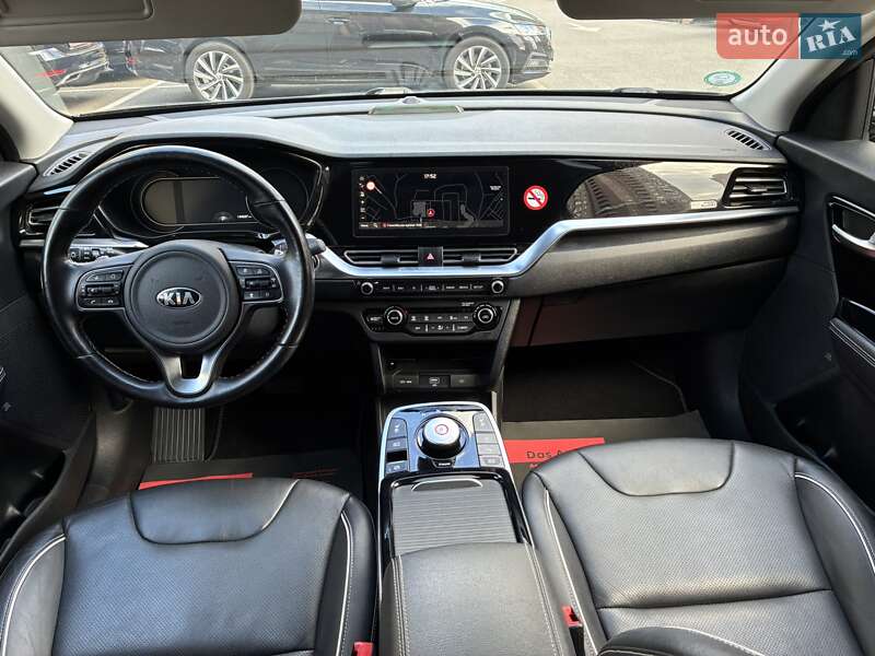 Внедорожник / Кроссовер Kia Niro 2020 в Киеве