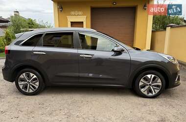 Позашляховик / Кросовер Kia Niro 2020 в 