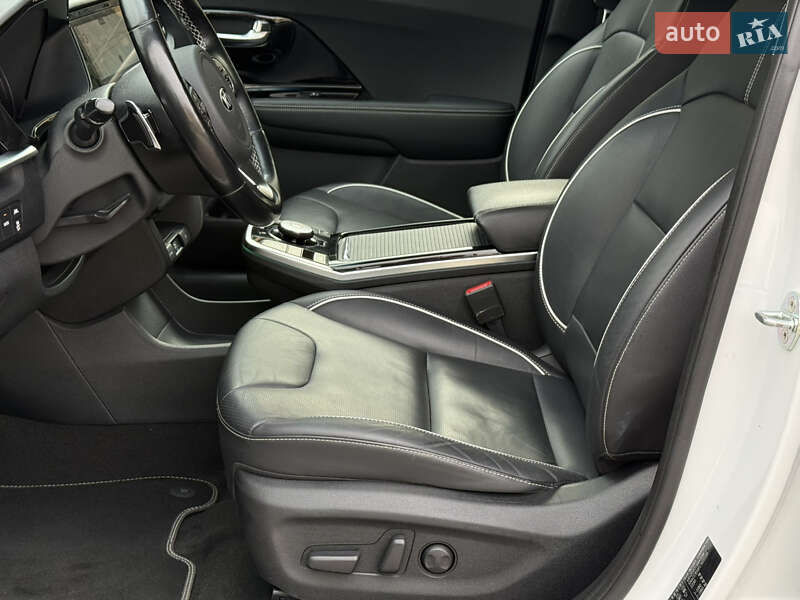 Внедорожник / Кроссовер Kia Niro 2021 в Ровно