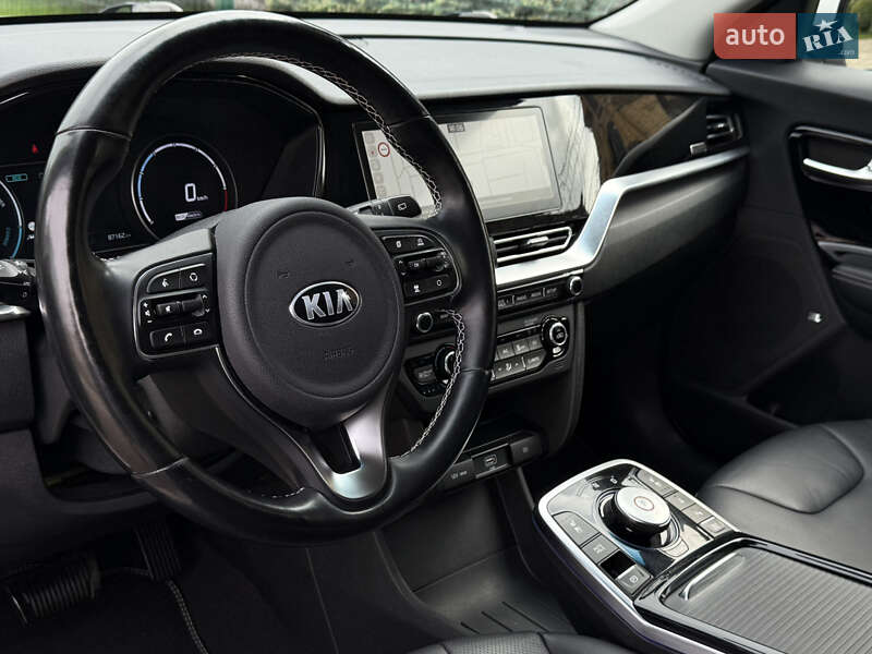 Внедорожник / Кроссовер Kia Niro 2021 в Ровно