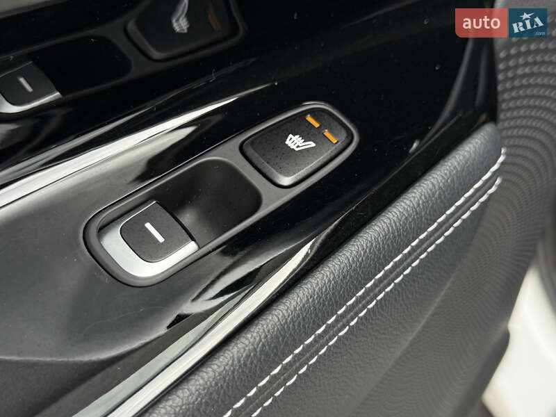 Внедорожник / Кроссовер Kia Niro 2021 в Ровно