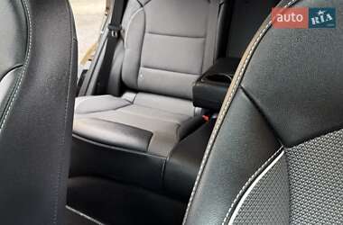 Позашляховик / Кросовер Kia Niro 2021 в 