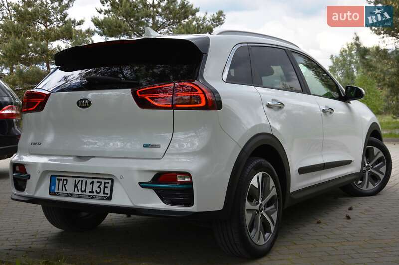 Внедорожник / Кроссовер Kia Niro 2021 в Дрогобыче