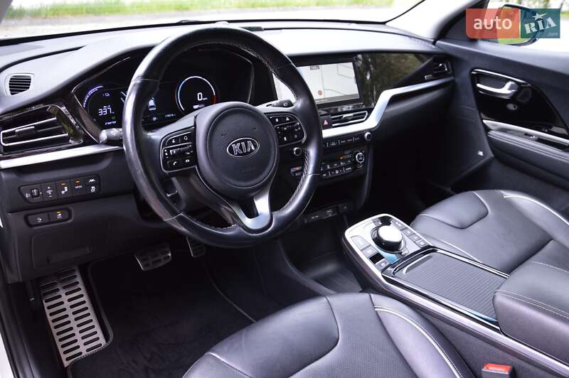 Внедорожник / Кроссовер Kia Niro 2021 в Дрогобыче