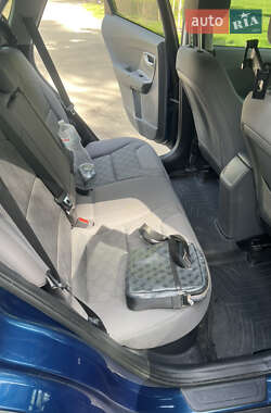 Позашляховик / Кросовер Kia Niro 2017 в Києві