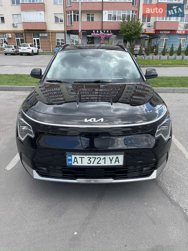 Внедорожник / Кроссовер Kia Niro 2023 в 