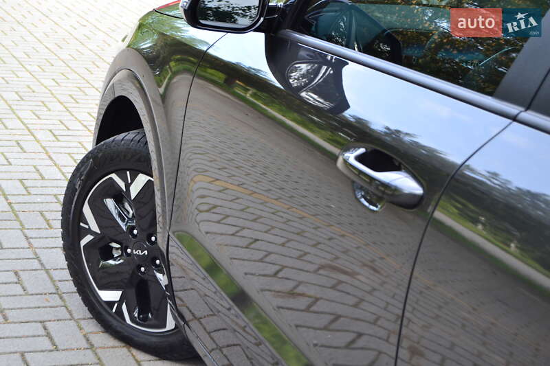 Позашляховик / Кросовер Kia Niro 2024 в Дрогобичі