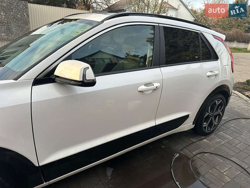 Позашляховик / Кросовер Kia Niro 2023 в Запоріжжі