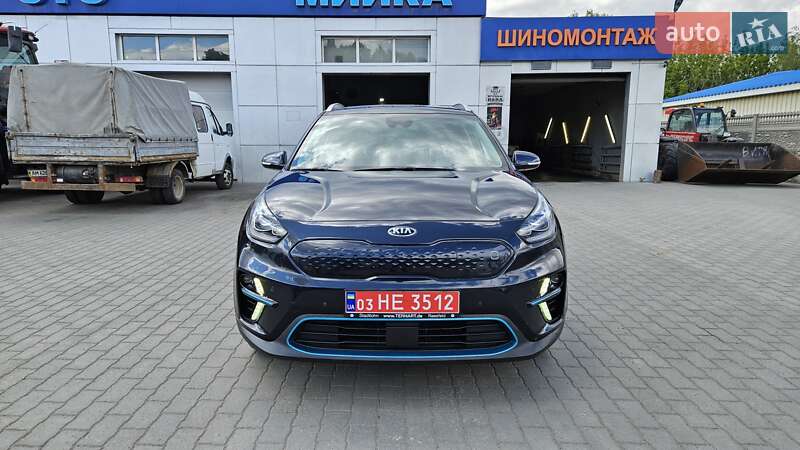 Позашляховик / Кросовер Kia Niro 2021 в 