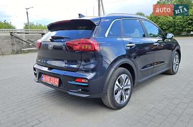 Позашляховик / Кросовер Kia Niro 2021 в 