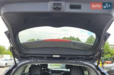 Позашляховик / Кросовер Kia Niro 2021 в 