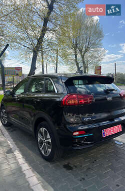 Внедорожник / Кроссовер Kia Niro 2021 в 
