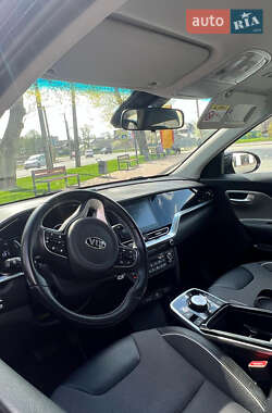Внедорожник / Кроссовер Kia Niro 2021 в 