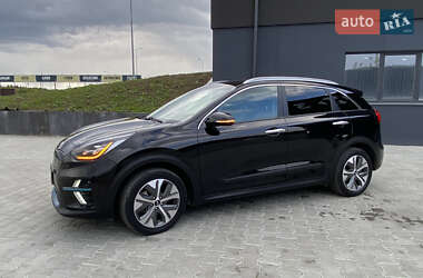 Позашляховик / Кросовер Kia Niro 2021 в 